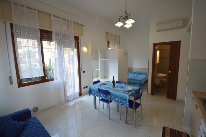 Riva Mare Apartment Riva Ligure Exterior photo