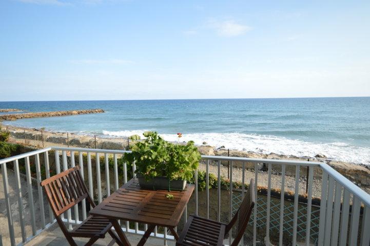 Riva Mare Apartment Riva Ligure Exterior photo