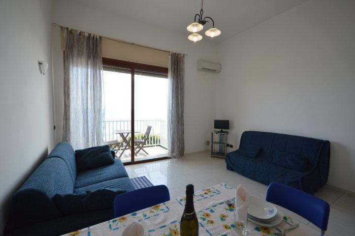 Riva Mare Apartment Riva Ligure Exterior photo